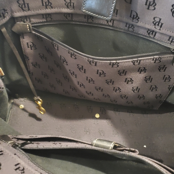 LARGE Dooney & Bourke bag - Picture 7 of 9